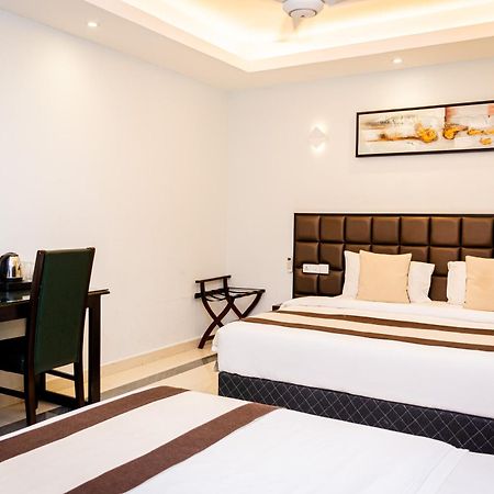 Viveka Hotel Colombo Kalubowila West Экстерьер фото