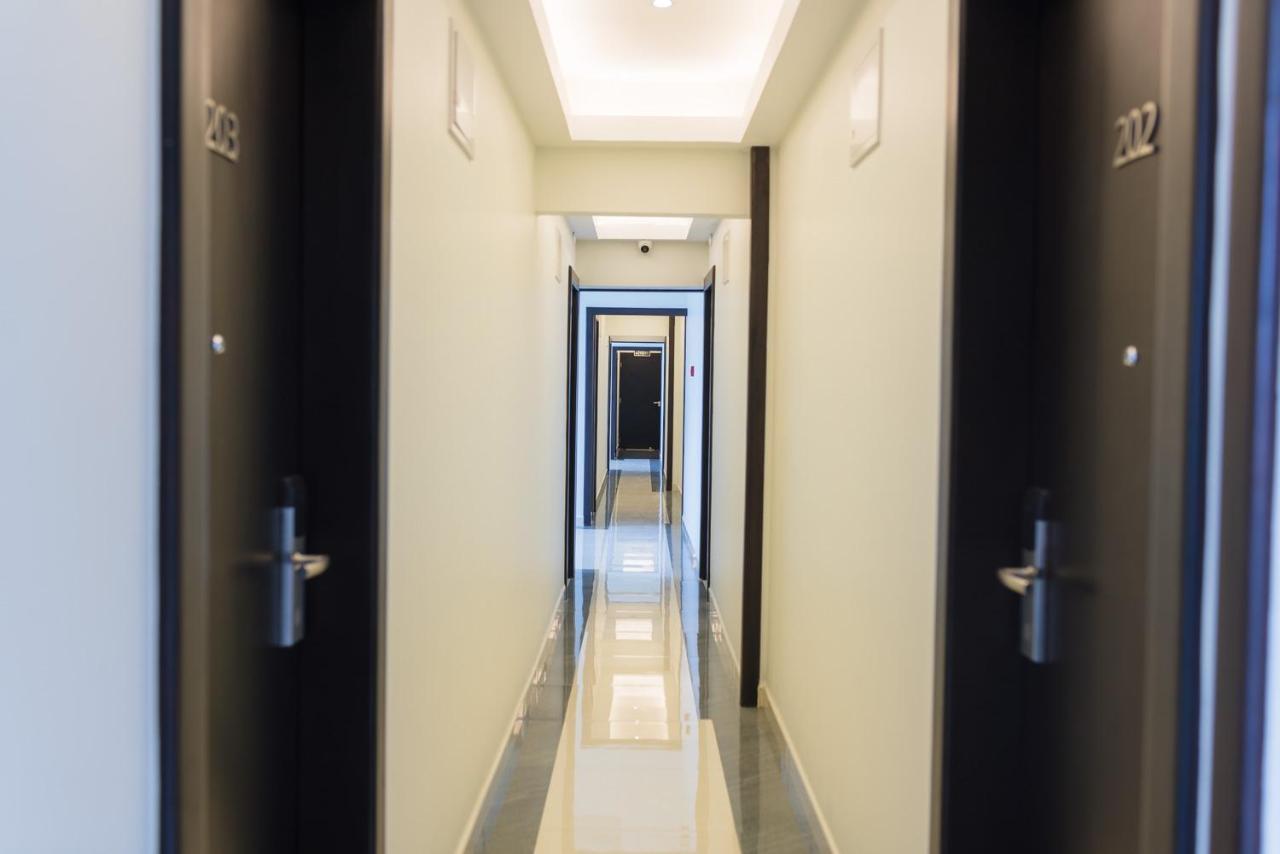 Viveka Hotel Colombo Kalubowila West Экстерьер фото