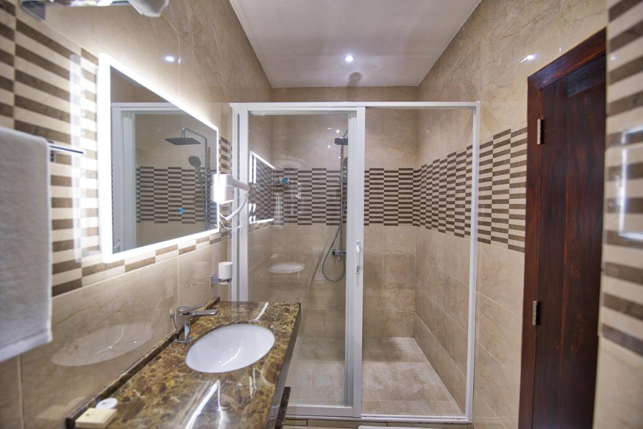Viveka Hotel Colombo Kalubowila West Экстерьер фото