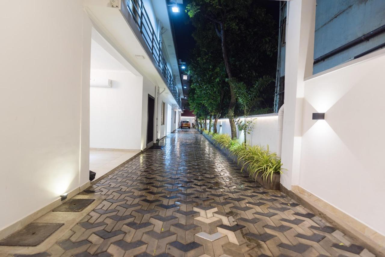 Viveka Hotel Colombo Kalubowila West Экстерьер фото