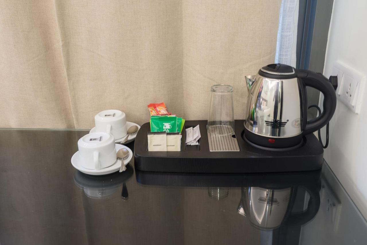 Viveka Hotel Colombo Kalubowila West Экстерьер фото